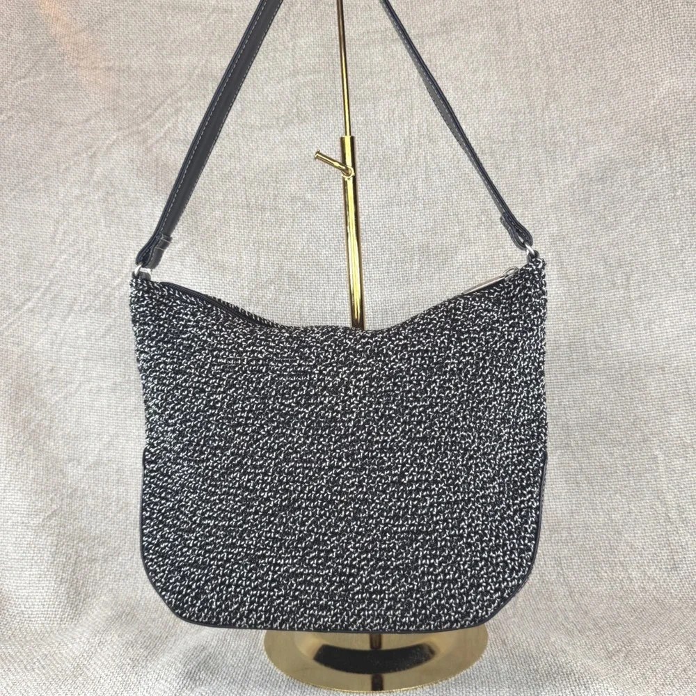 Early 2000s The Sak‎ Elliott Luca Knit Shoulder Bag Black White